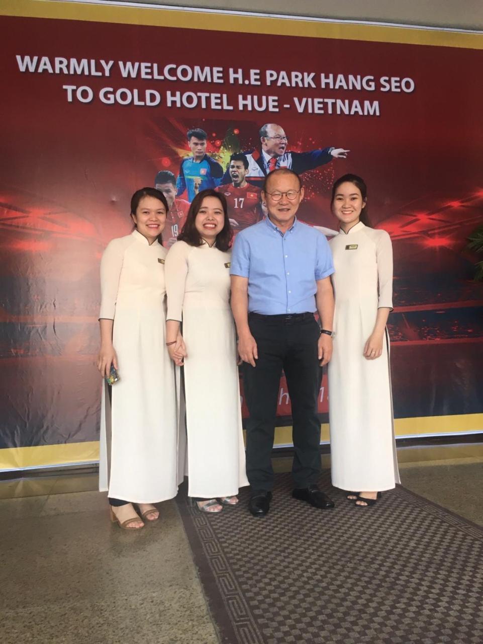 Gold Hotel Hue Exterior foto
